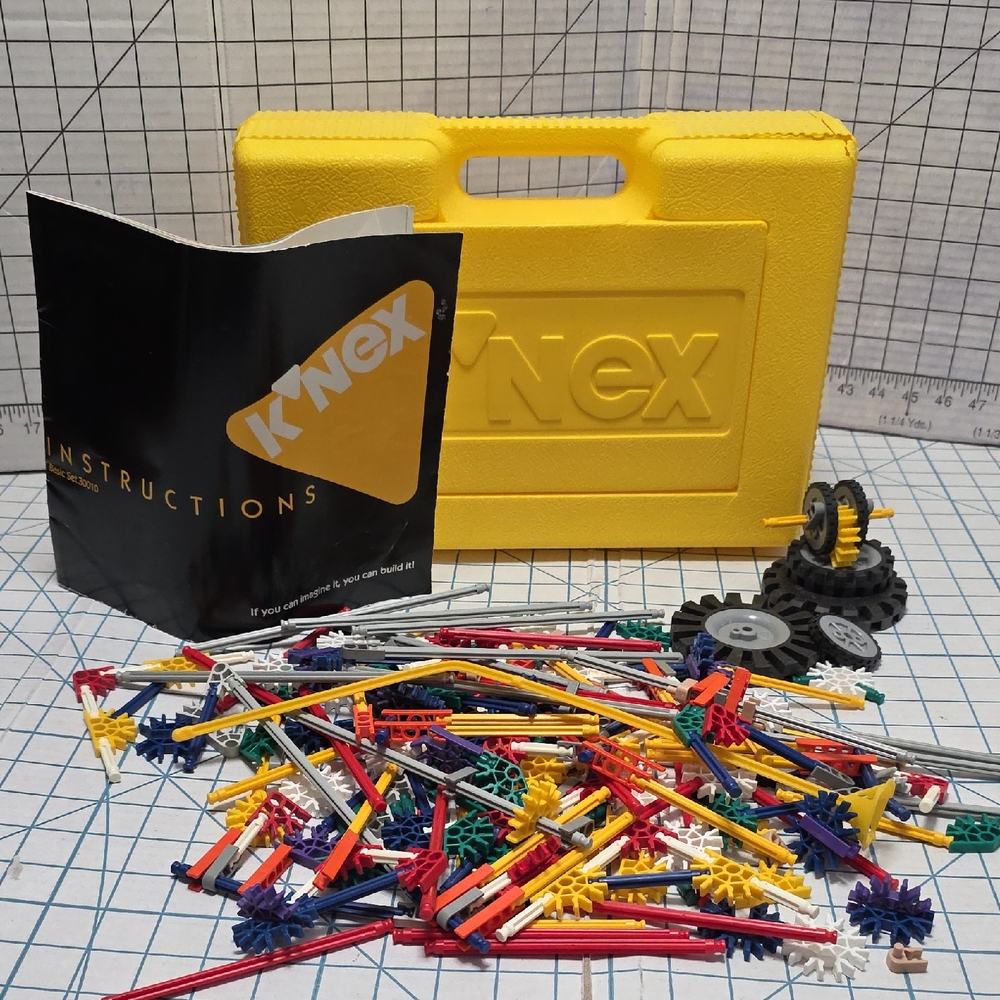 K'NEX Yellow Building Set for Kids, Basic Set 30010, Preloved